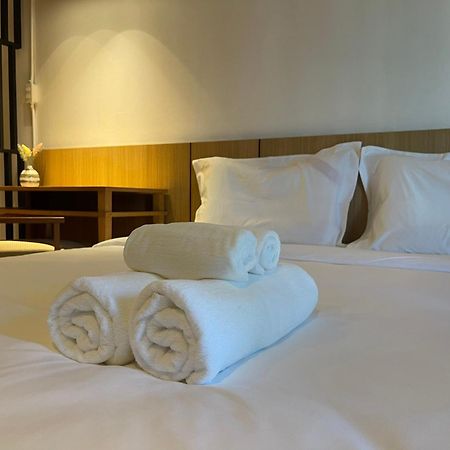 The Corner มุมม่วน คาเฟ่ แอนด์ โฮสเทล Mummuan Hostel Chiang Mai Exteriör bild