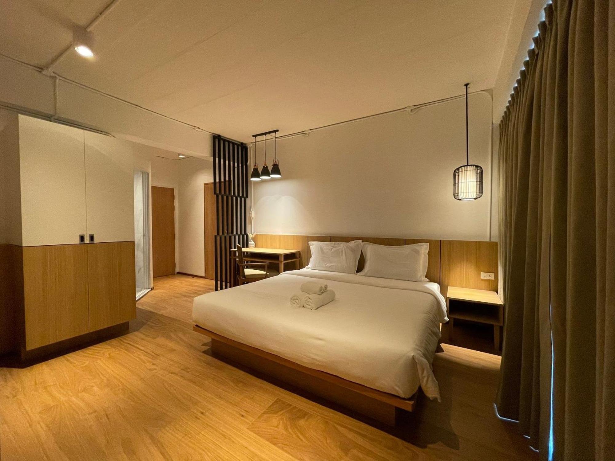 The Corner มุมม่วน คาเฟ่ แอนด์ โฮสเทล Mummuan Hostel Chiang Mai Exteriör bild